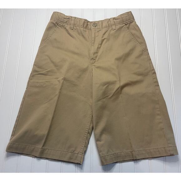 Old Navy Plain Front Khaki Chino Shorts Preppy 12" Inseam - Size Boy's 16 - Picture 1 of 6